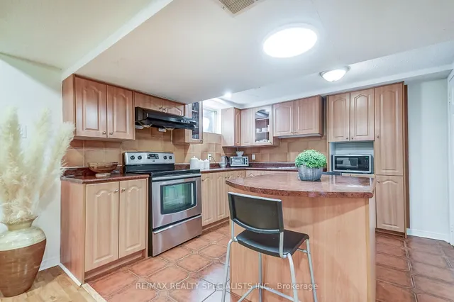 Additional image 32 of 4448 Weymouth Commons Cres