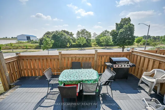 Additional image 26 of 25 Redbury St Unit 18