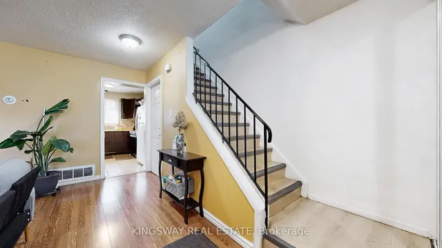 Additional image 10 of 105 Hansen Rd Unit 111