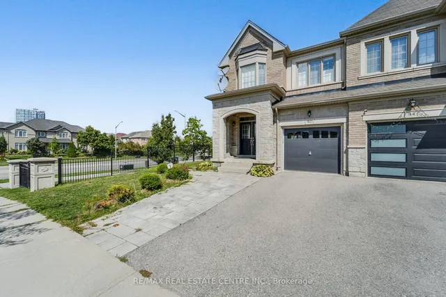 Additional image 2 of 42 Andretti Cres