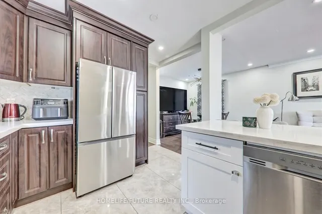 Additional image 15 of 26 North Bonnington Ave