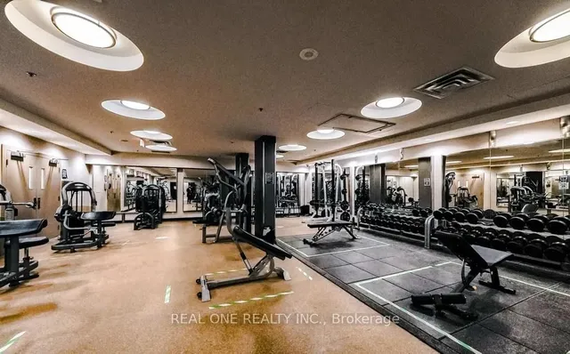 Additional image 35 of 50 Absolute Ave Unit 405