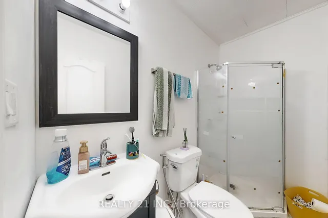 Additional image 11 of 125 S Woodrow Blvd