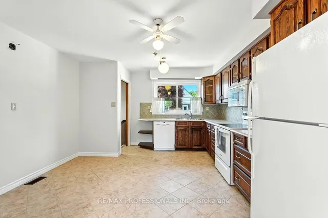 Additional image 14 of 236 East 21st St