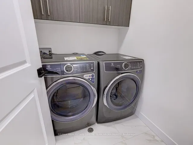 Additional image 36 of 171 Klein Circ