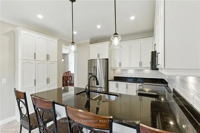 Additional image 11 of 11 Silverspring Cres