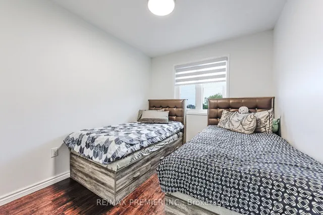 Additional image 27 of 77 Wilmont Crt