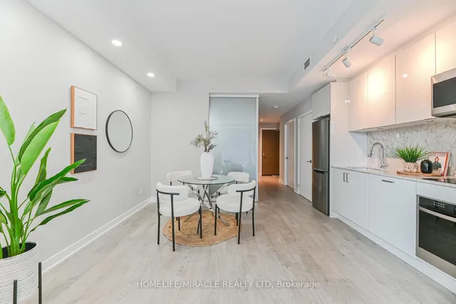 Additional image 10 of 1926 Lakeshore Blvd Unit 3811