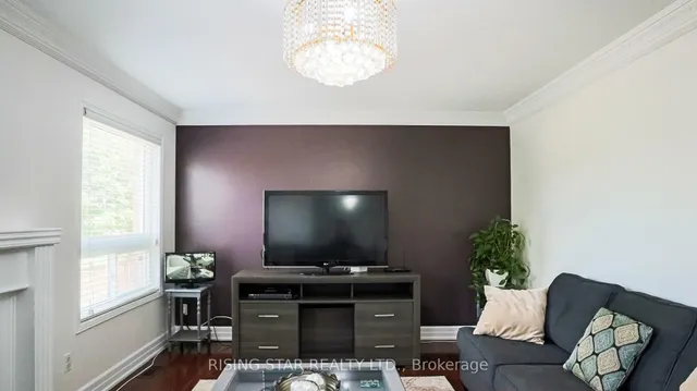 Additional image 16 of 132 Luella Cres