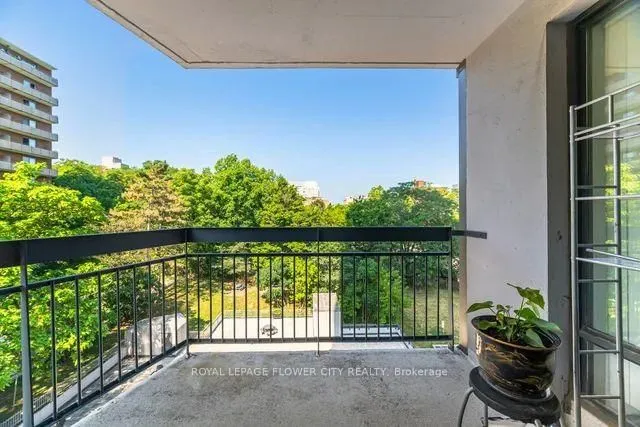 Additional image 31 of 150 Charlton Ave Unit 608