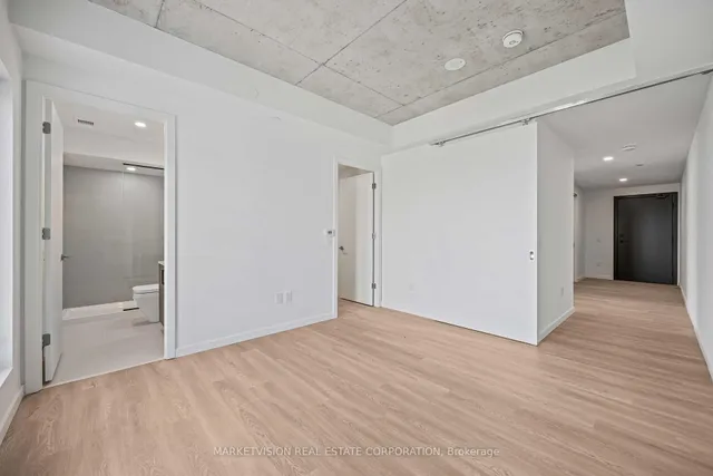 Additional image 10 of 689 The Queensway Unit 413