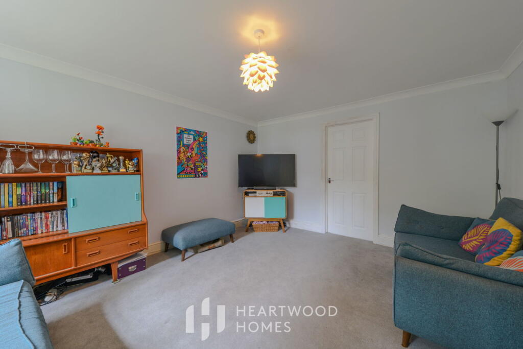 Additional image 24 of Canberra Close, St. Albans, AL3 6LP