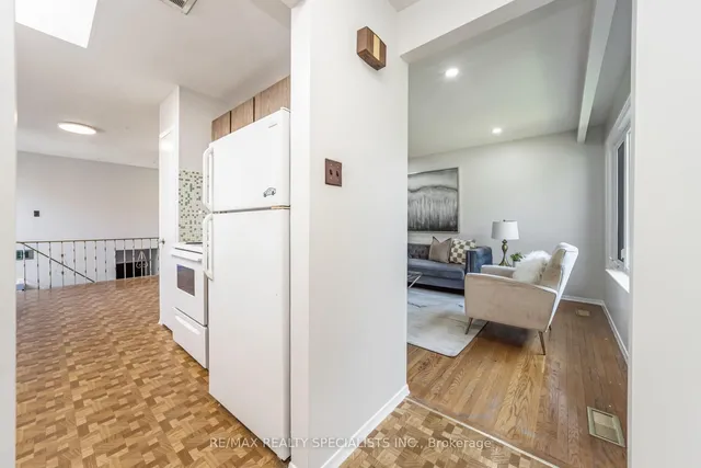 Additional image 6 of 29 Edenridge Dr