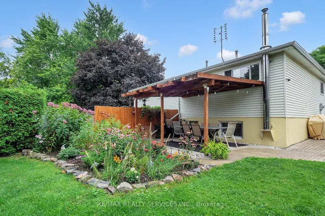 Additional image 39 of 10 Minton Pl