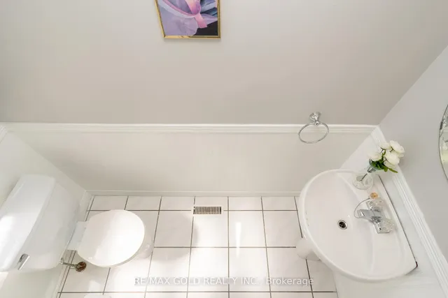 Additional image 21 of 66 Danesbury Cres