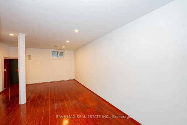 Additional image 25 of 83 Fleetwood Cres