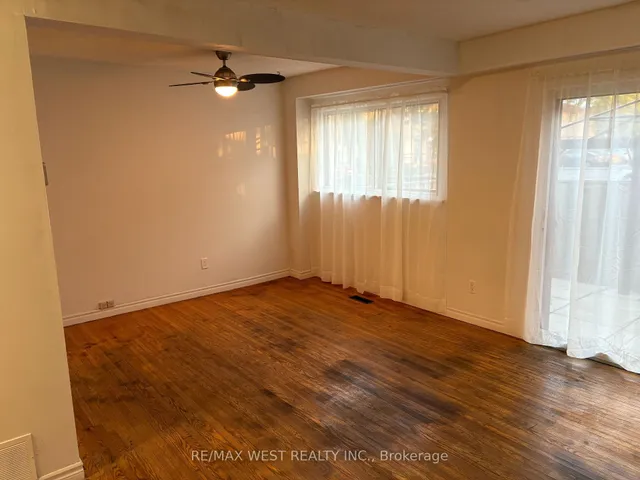 Additional image 10 of 346 Fleetwood Cres