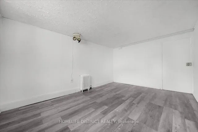 Additional image 27 of 2055 Eglinton Ave