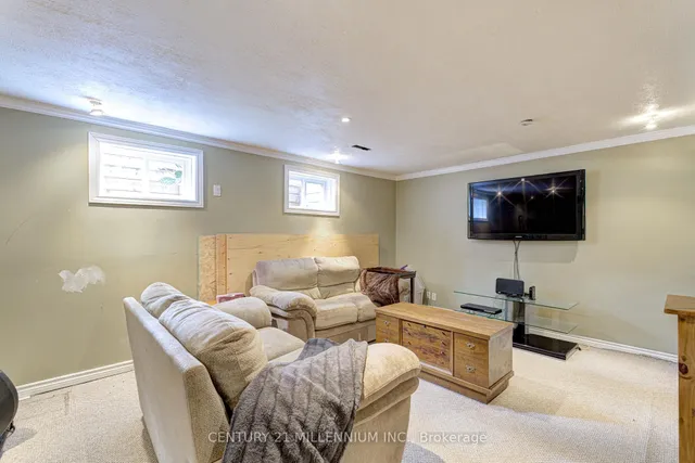 Additional image 34 of 17 Evesham Cres