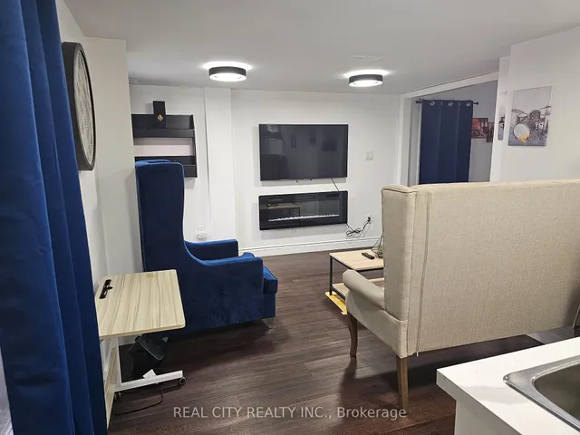 Additional image 28 of 1680 Samuelson Circ