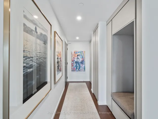 Additional image 4 of 21 Lawren Harris Sq Unit 904