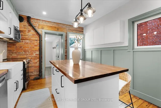 Additional image 12 of 40 Emerald St