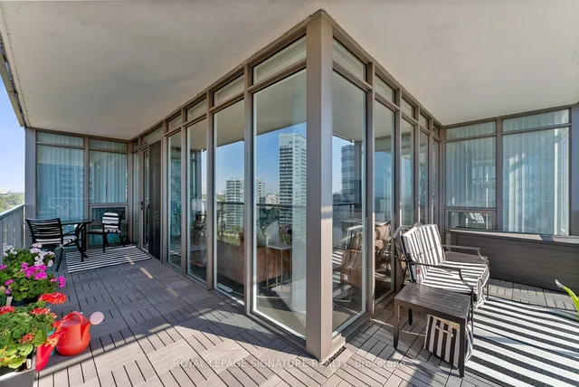 Additional image 32 of 90 Park Lawn Rd Unit 2005