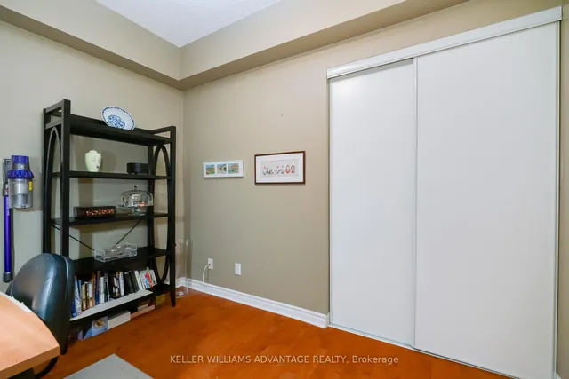 Additional image 25 of 28 William Carson Cres Unit PH22