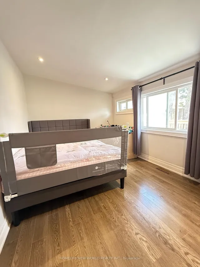 Additional image 20 of 111 Vauxhall Dr