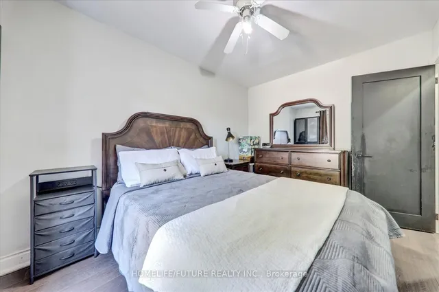 Additional image 18 of 26 North Bonnington Ave