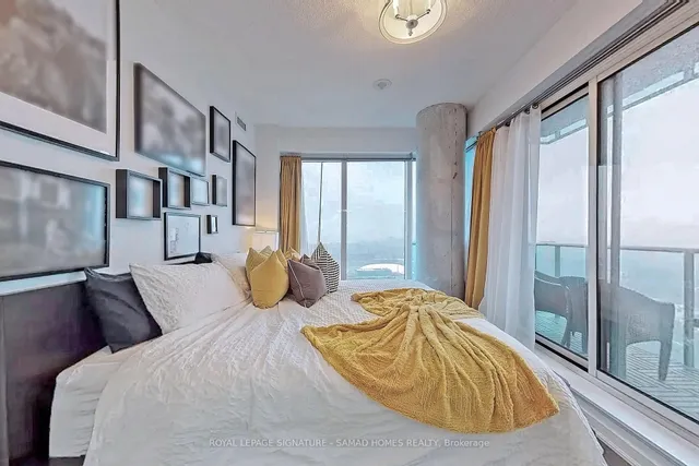 Additional image 11 of 150 East Liberty St Unit 2813