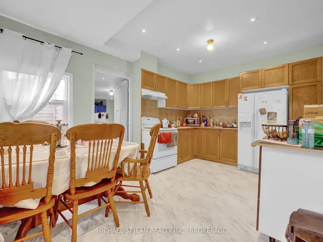 Additional image 9 of 110 Emerald St