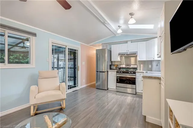 Additional image 17 of 1085 10th Concession Rd Unit 7