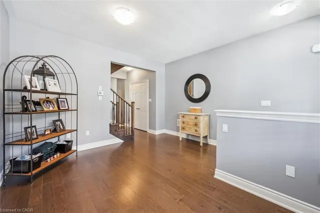 Additional image 6 of 29 Riverwalk Dr