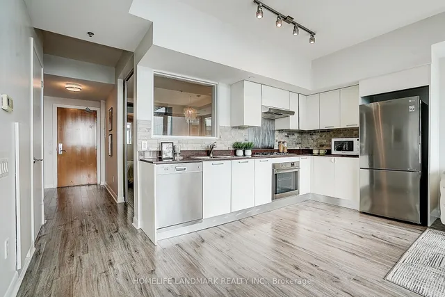 Additional image 19 of 375 King St Unit 3103