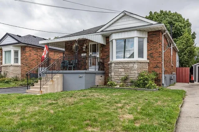 Additional image 3 of 169 East 32nd St