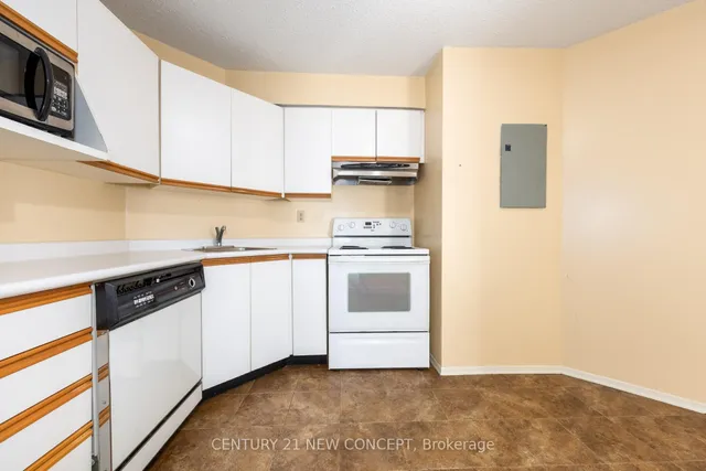 Additional image 15 of 41 Markbrook Lane Unit PH11