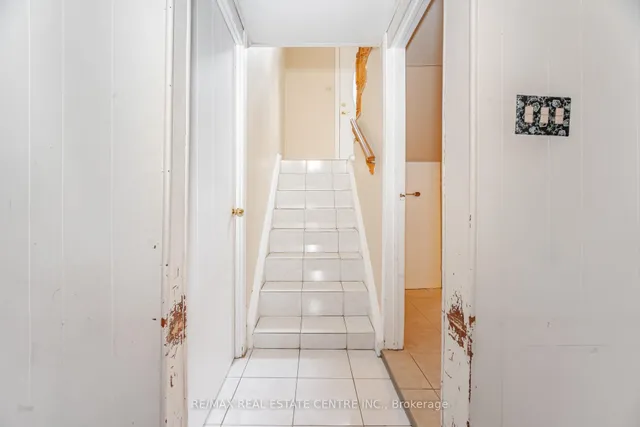 Additional image 31 of 1048 Melton Dr