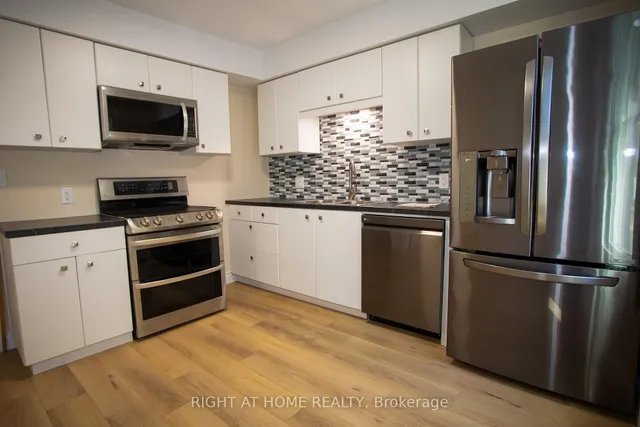 Additional image 17 of 11 Robins Ave