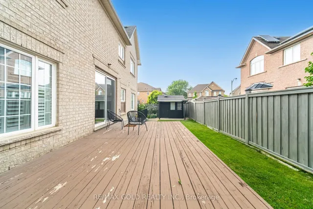 Additional image 34 of 41 Leparc Rd