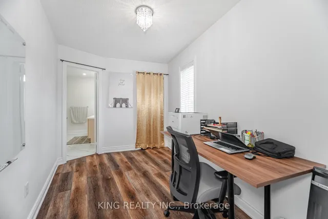 Additional image 28 of 89 Crystal Glen Cres