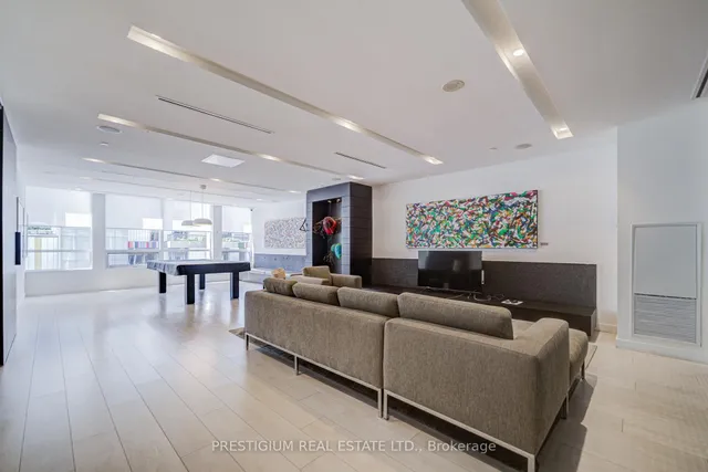 Additional image 43 of 170 Sumach St Unit 418