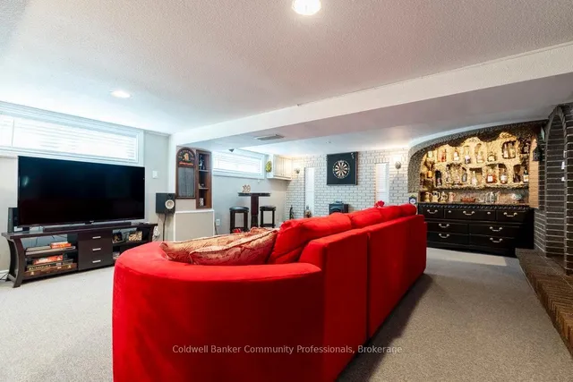 Additional image 17 of 147 Stewartdale Ave