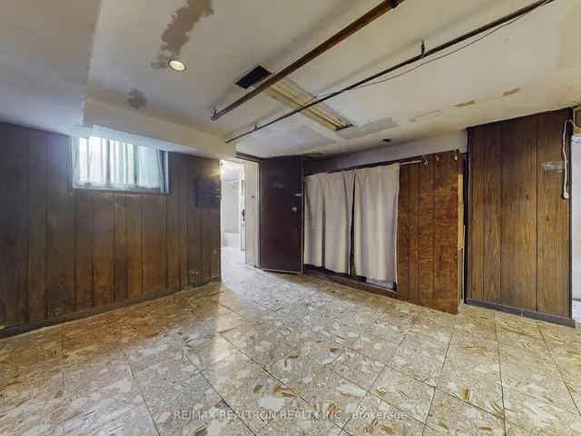 Additional image 35 of 54 Grace St