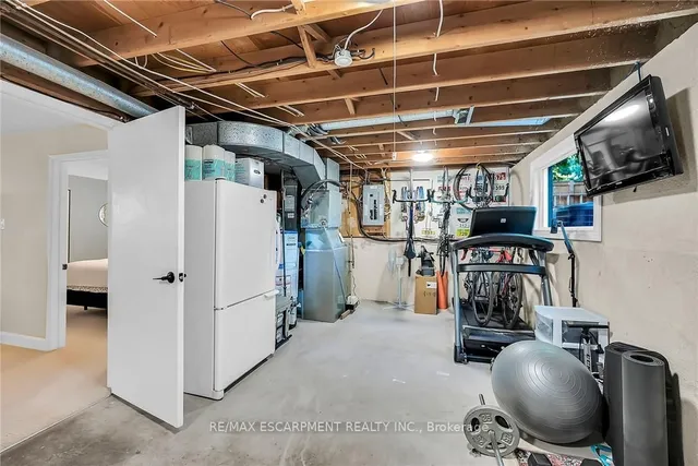 Additional image 26 of 158 Wendover Dr