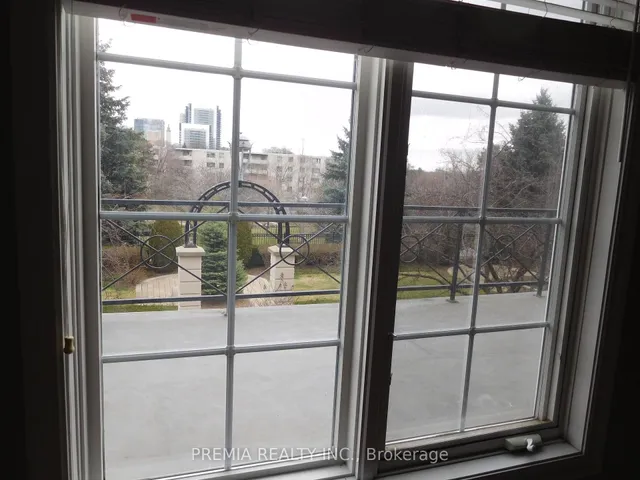 Additional image 18 of 3 Rean Dr Unit TH3