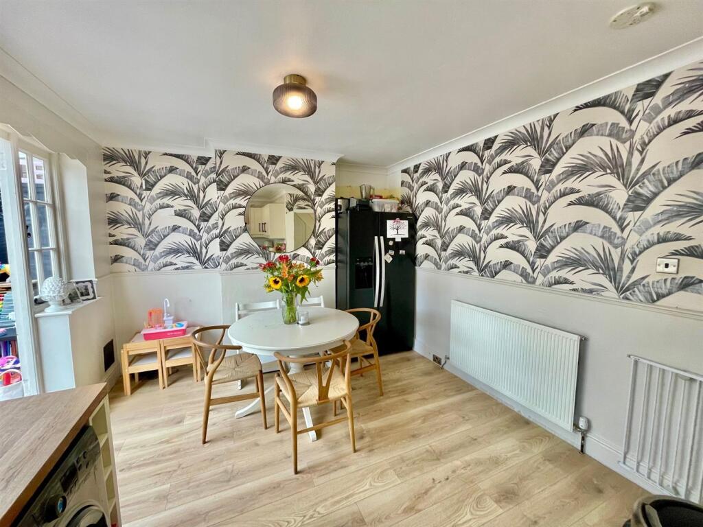 Additional image 6 of Birchwood Avenue, Hatfield