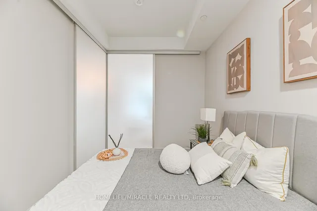 Additional image 24 of 1926 Lakeshore Blvd Unit 3811