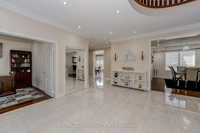 Additional image 4 of 28 Crocker Dr