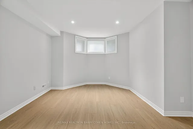 Additional image 28 of 63 Gordon Rd